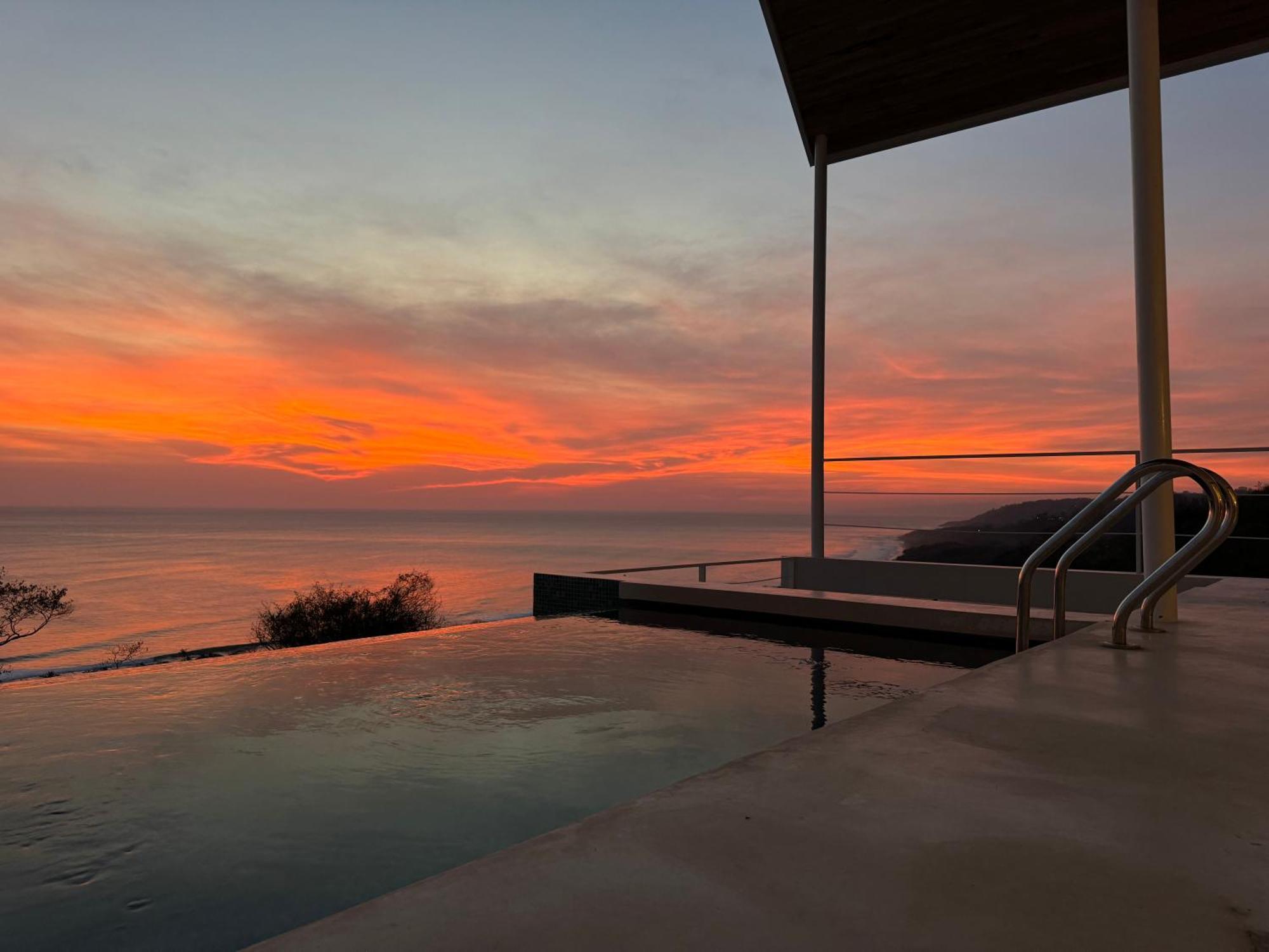 Les Roches - Paradise Retreat Playa Santa Teresa  Екстериор снимка
